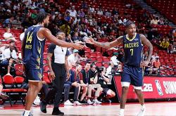 超高的成熟度！步行者新秀后场球员全能进攻引人注(zhù)目