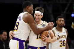 NBA全明星人选里夫斯的(de)顶薪合同前景如何？