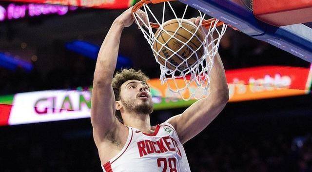 NBA最新战报：火箭140-127战胜爵士、杜兰特7连中遭到质疑！