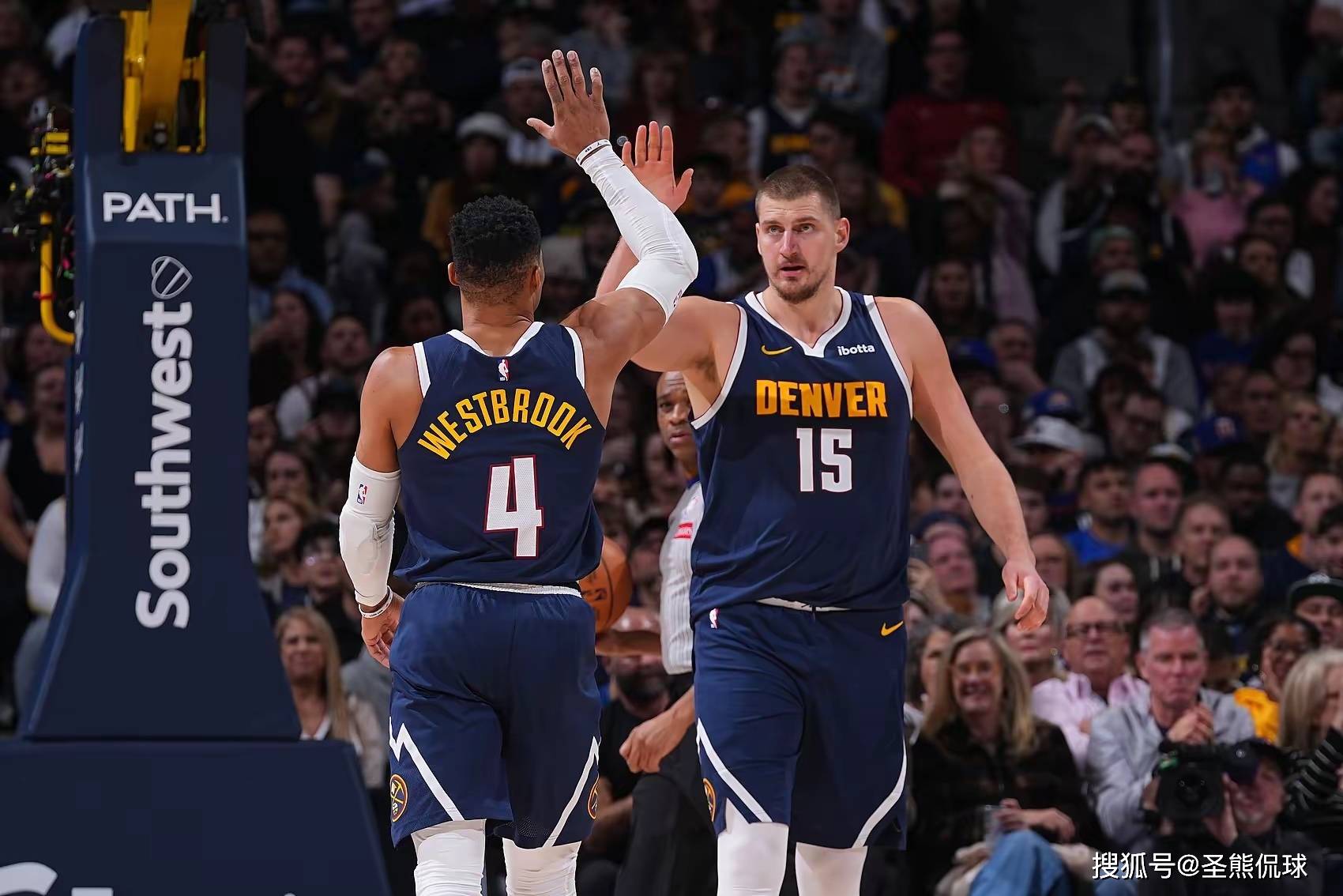 威少炮轰掘金：他们羞辱我说掘金队没有位置不用回来了，如果回来只能打杂