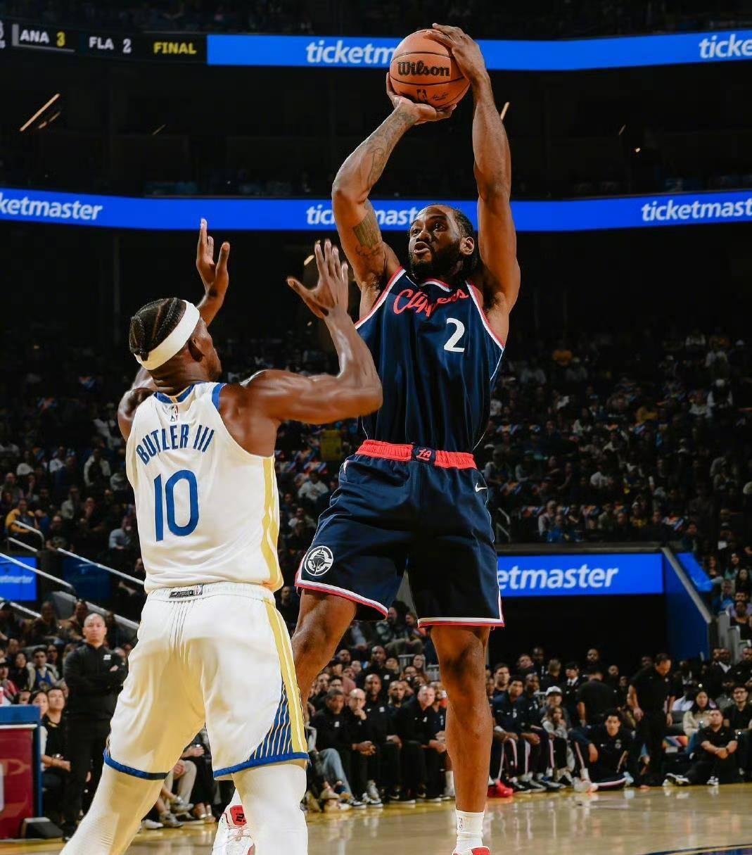 勇士大胜快船，NBA西部更新最新排名，雷霆独占西部榜首