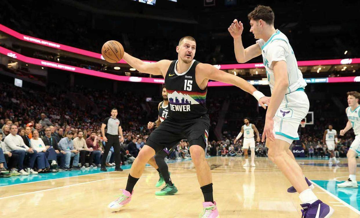 火箭跌出战力榜前三！NBA更新官方战力榜，雷霆15连胜登顶，NBA新王当立？